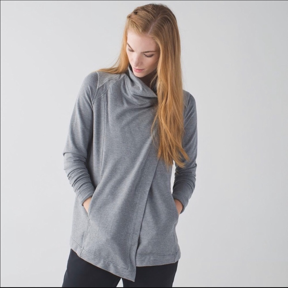 DARK GREY NWT lululemon coast wrap II jacket